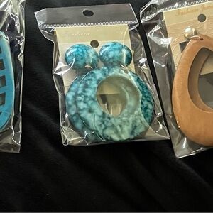 Elegant Multiple Colors Marble & Gold Jewelry Accessory Lightweight